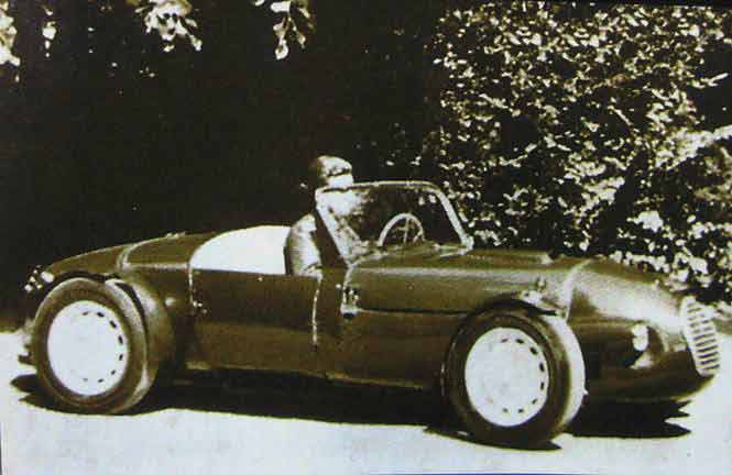 pierwszy samochod Monteverdiego